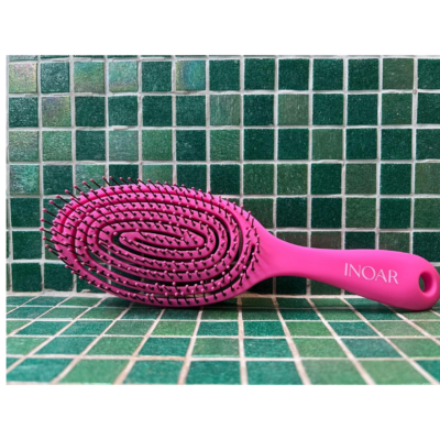DETANGLING WET BRUSHES